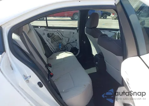 2020 Toyota Corolla Le from USA, damaged, VIN 5YFEPRAE1LP073839